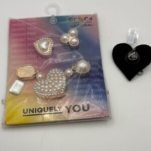 CROCS Pearl and Heart Charm Set and Croc Pin